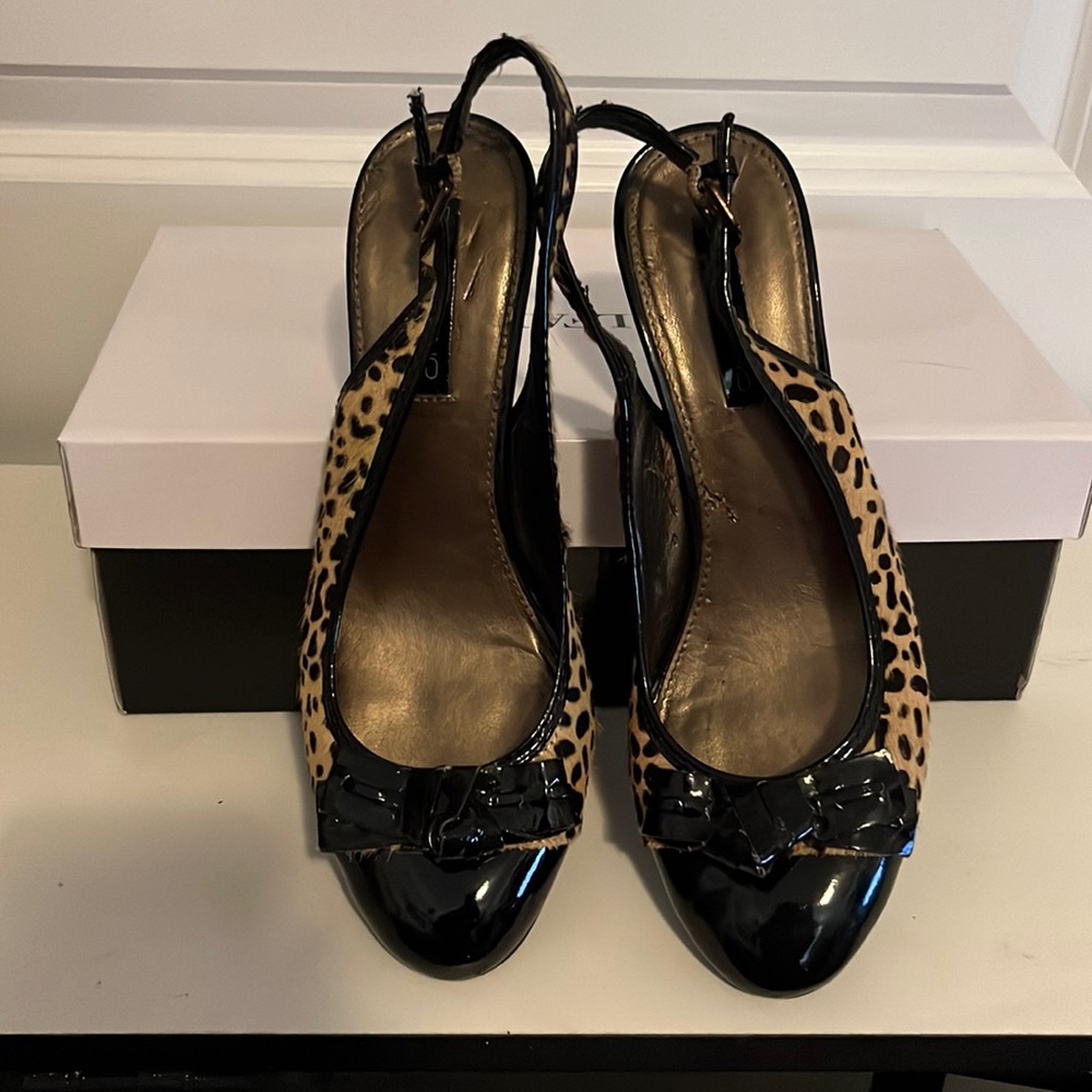Bandolino Slingback Low Heel Pump - SZ 7.5